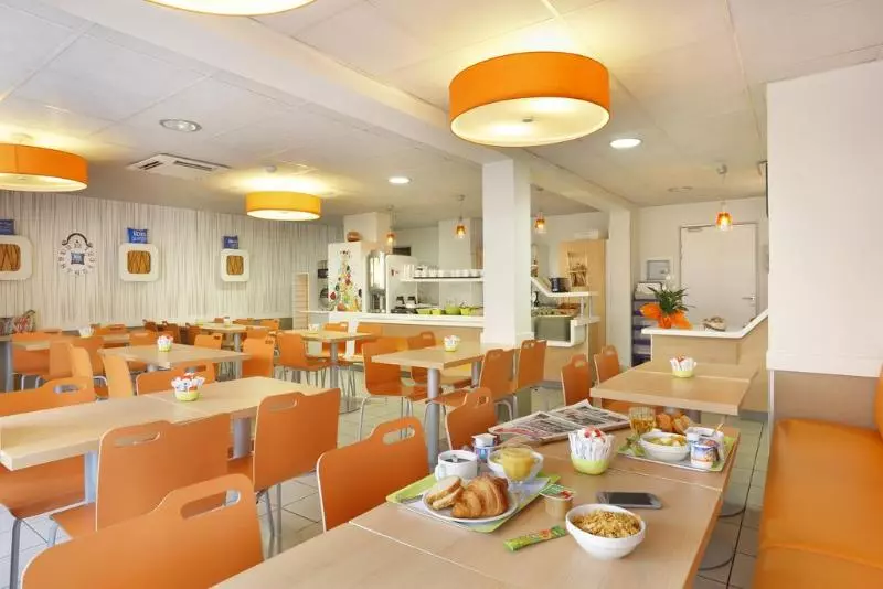 فندق Suite Home Apt Luberon