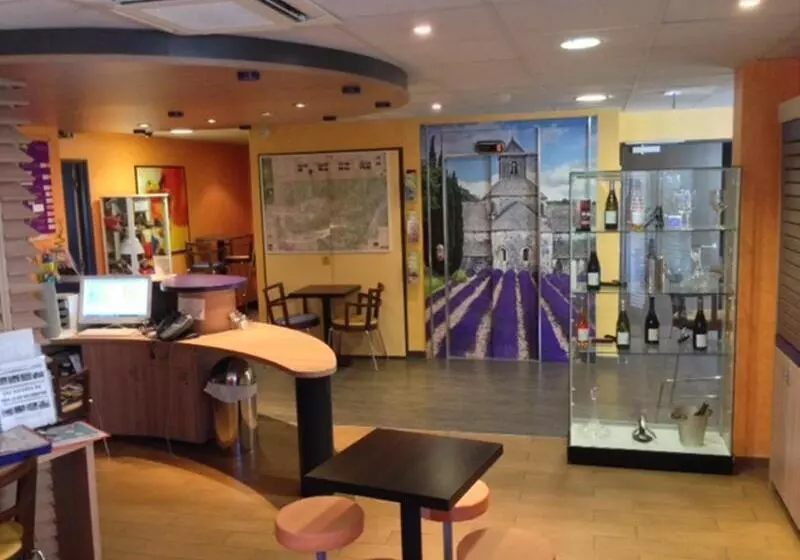 فندق Suite Home Apt Luberon