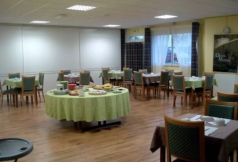 Brit Hotel Essentiel Pontivy Robic