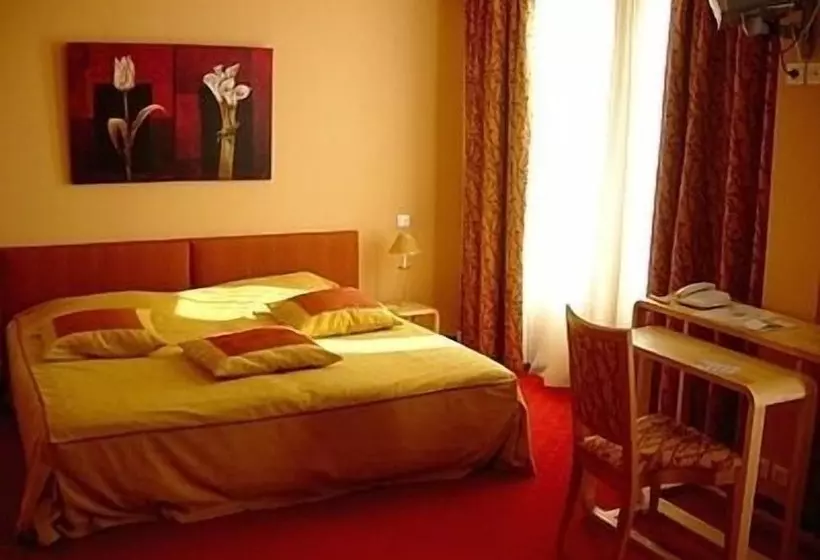 Brit Hotel Essentiel Pontivy Robic