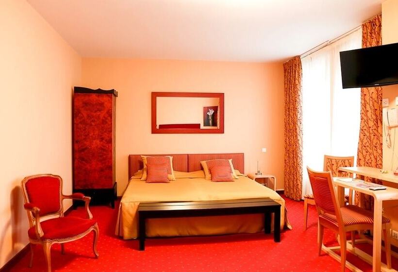 Brit Hotel Essentiel Pontivy Robic