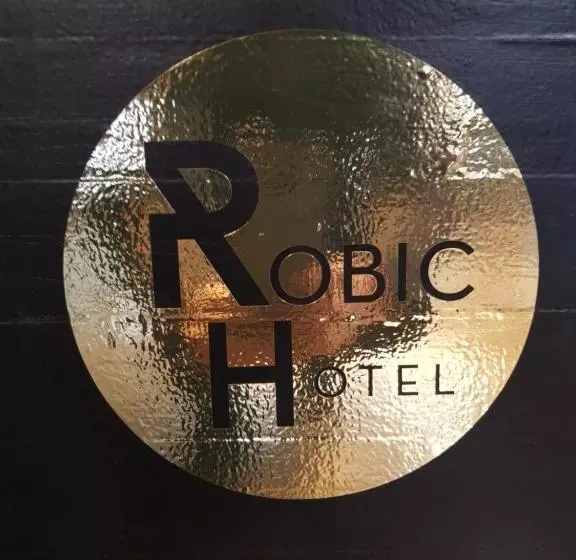 Brit Hotel Essentiel Pontivy Robic