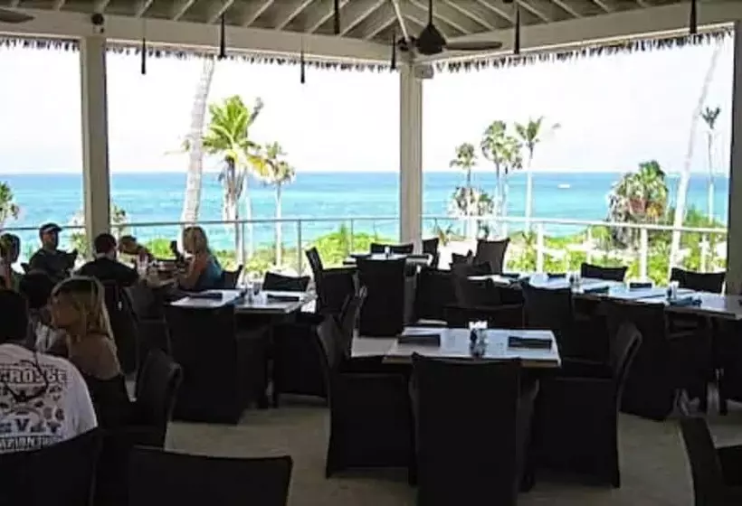 هتل Sky Beach Club