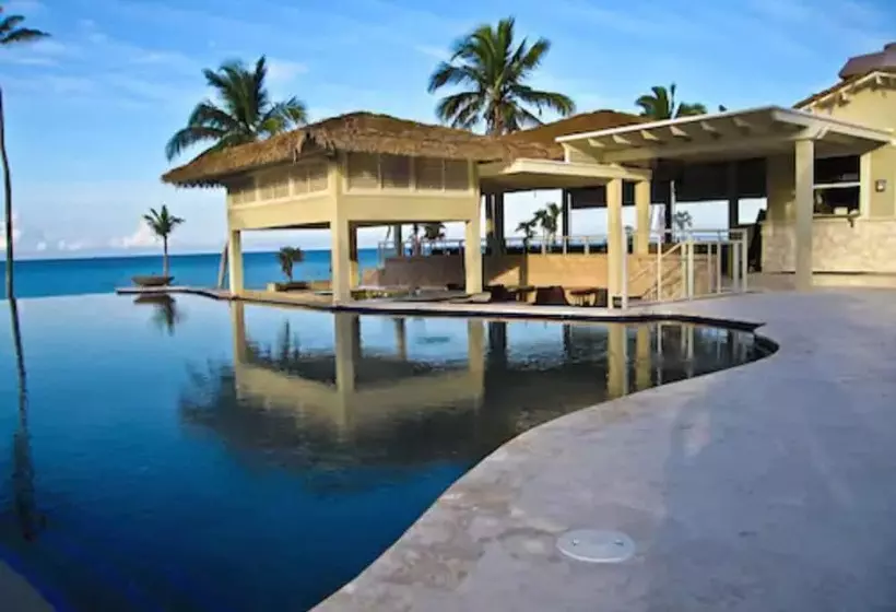 هتل Sky Beach Club