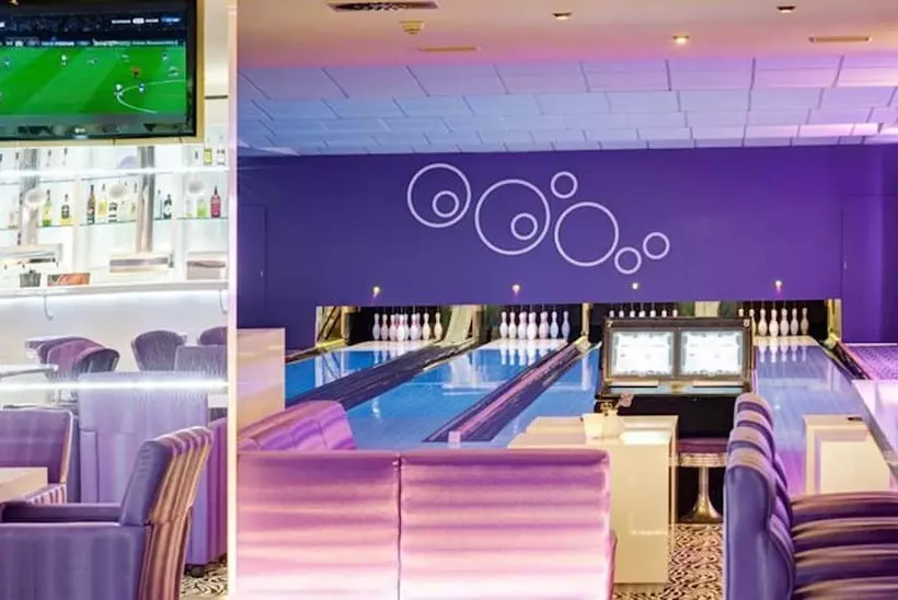 호텔 Van Der Valk Resort Linstow