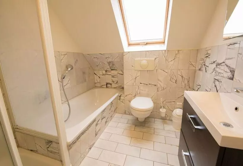 호텔 Van Der Valk Resort Linstow