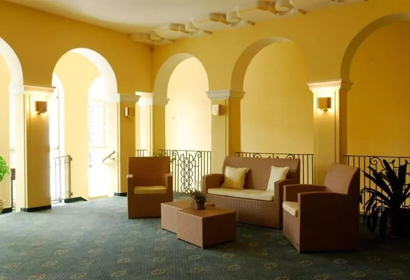 Kurhotel Fürstenhof By David