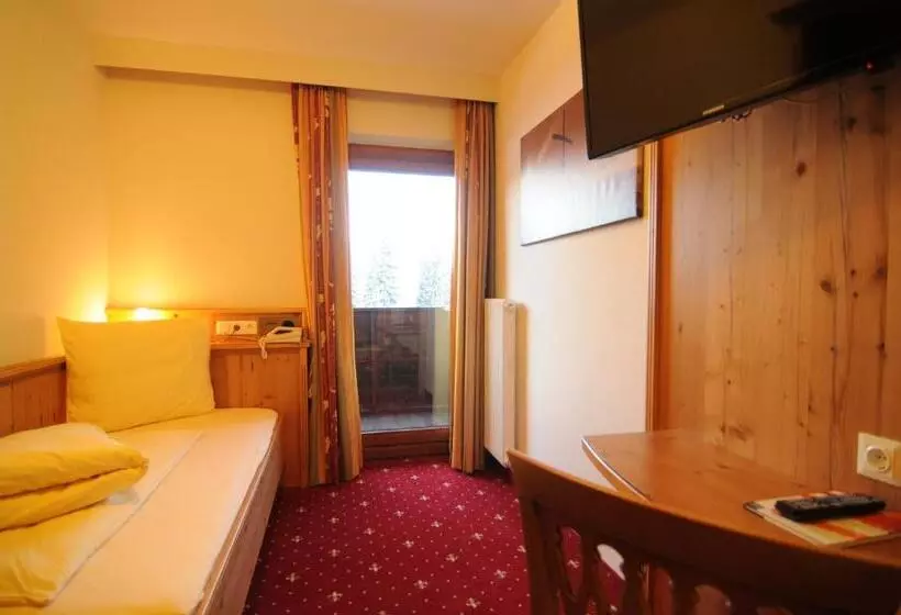 Sporthotel Tirolerhof