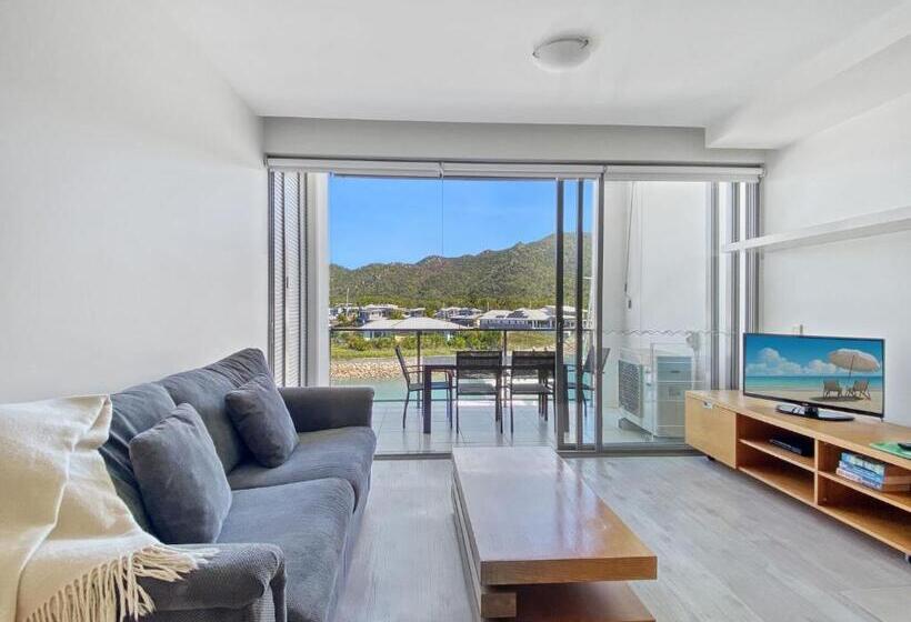 Blue On Blue Superior Studio Room 1351