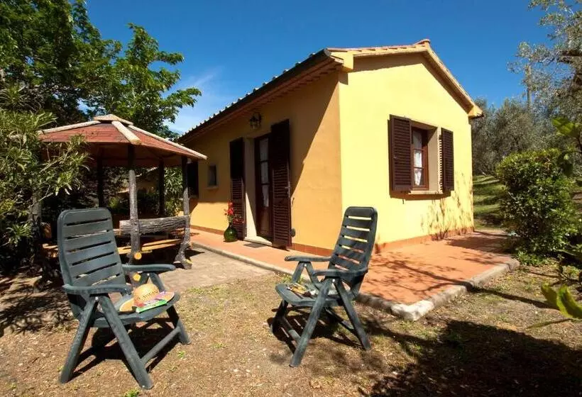 Hotelli Agriturismo I Cerroni Montescudaio
