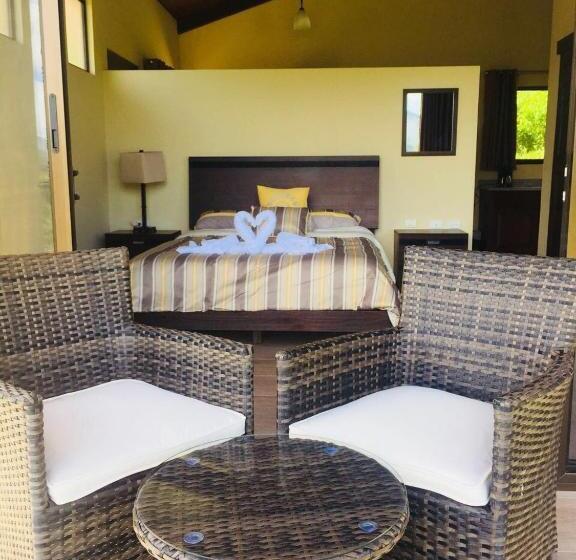 فندق Arenal Roca Suites