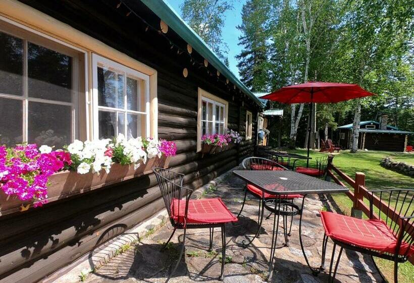 酒店 Domaine Le Bostonnais   Le Village En Bois Rond