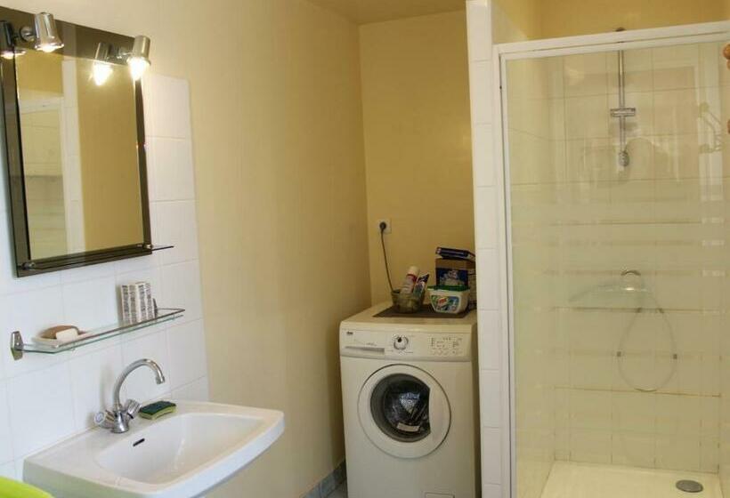 酒店 Gîte Familial Avec Cheminée, Ping Pong, Près De La Grotte De Tourtoirac Et Du Château De Hautefort