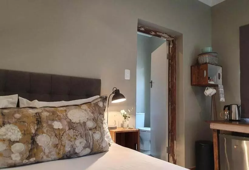 Majatalo Avo&oak Guesthouse