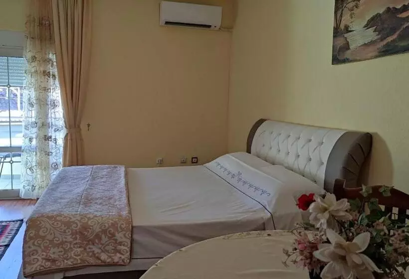 پانسیون Guest House Katerina