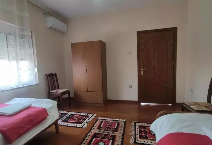 پانسیون Guest House Katerina