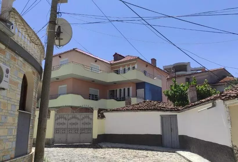 پانسیون Guest House Katerina
