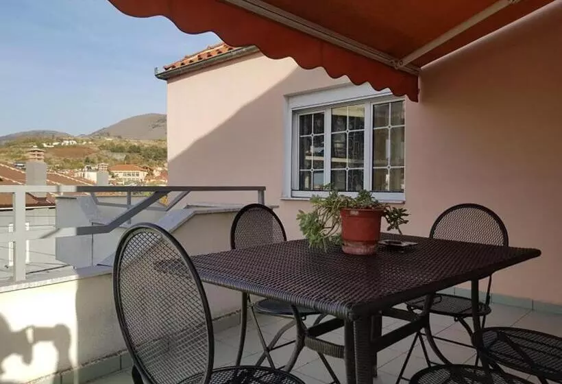 پانسیون Guest House Katerina