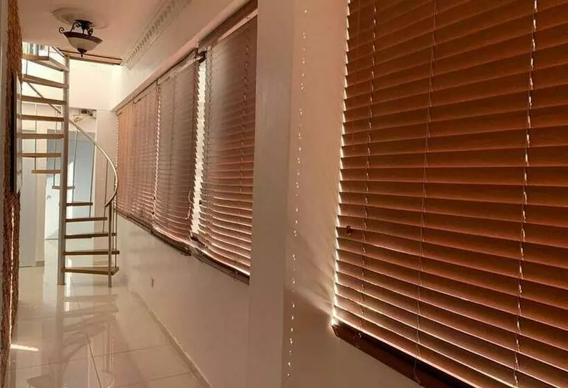 پانسیون Room In Condo   Malecon Premium Rooms