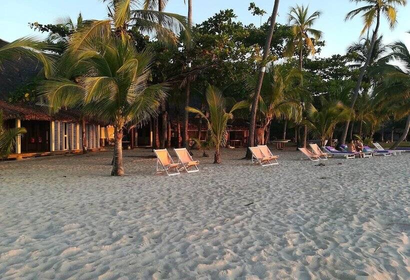 پانسیون The Wonderful Hotel Belvedere La Villa, Is Located North West Of Nosy Be