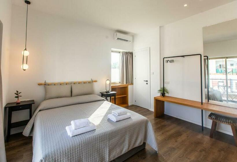 Rooms Unique Staying In Paphos Centre