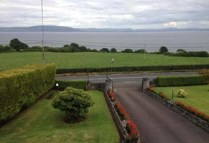 Aamiaismajoitus (B&B) Seawater View Accomadation   Accommodation Only