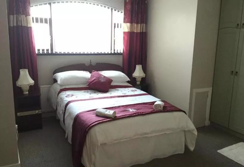Aamiaismajoitus (B&B) Seawater View Accomadation   Accommodation Only