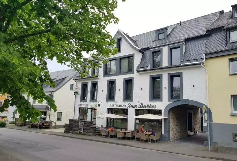 3h Hotels