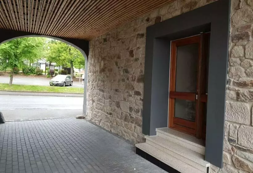 3h Hotels