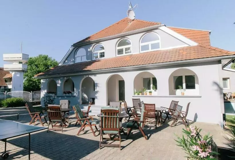 Alle Bed & Breakfast