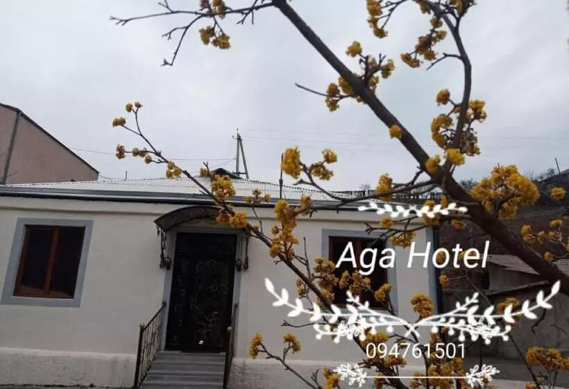 تختخواب و صبحانه Aga