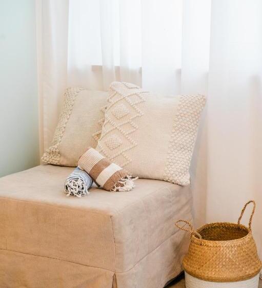 Bed and Breakfast Aurelia Sea View