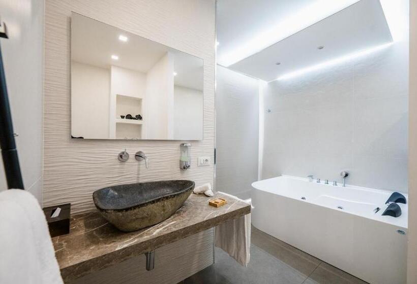 Bed and Breakfast Aurelia Sea View