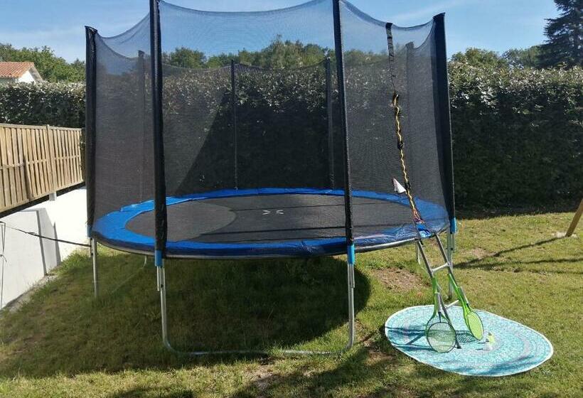 مبيت وإفطار La Norélie