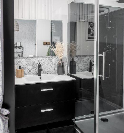 مبيت وإفطار La Norélie