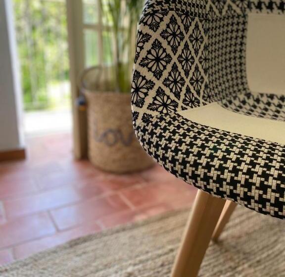 住宿加早餐 L'effrontée