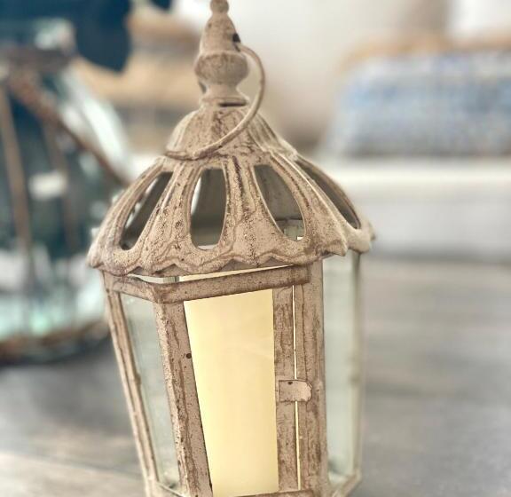 住宿加早餐 L'effrontée