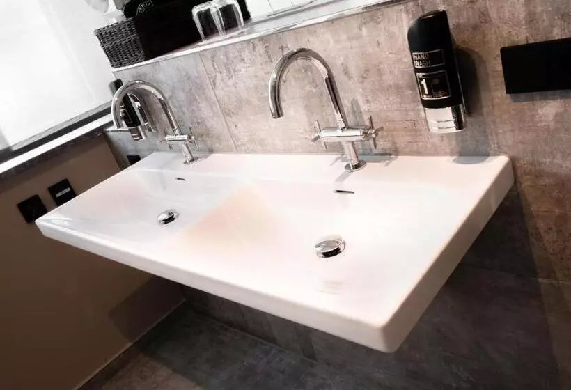 Hotelli Cavallestro Deluxe