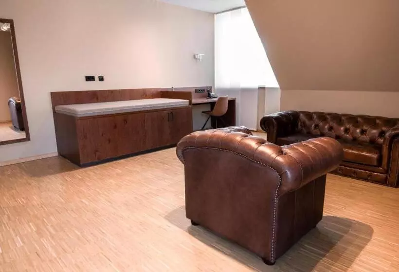 Hotelli Cavallestro Deluxe