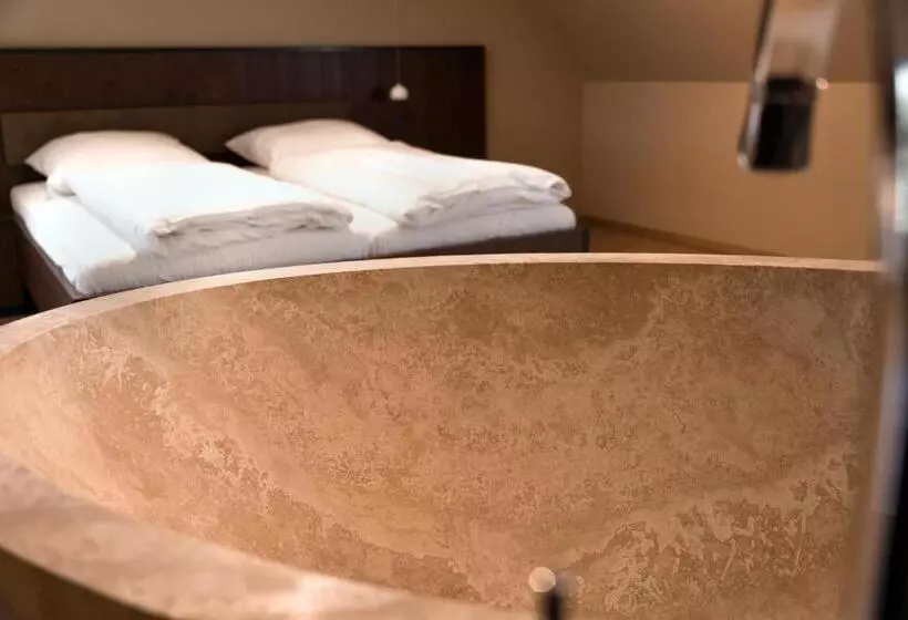 Hotelli Cavallestro Deluxe