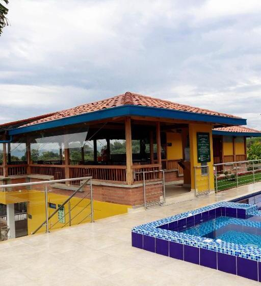 Ecohotel Guaduales Pereira
