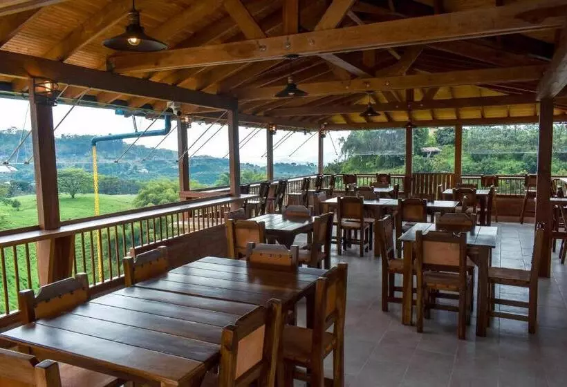 Ecohotel Guaduales Pereira