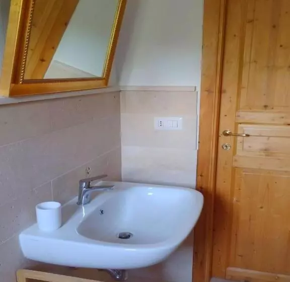 هتل Henry Agriturismo Manfredonia