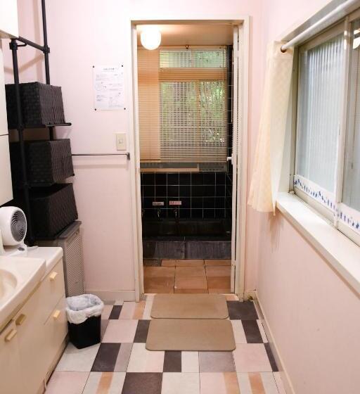 פנסיון Hakone Leon