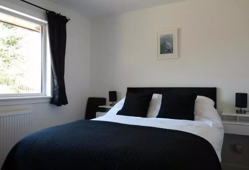 پانسیون Tanleys B&b
