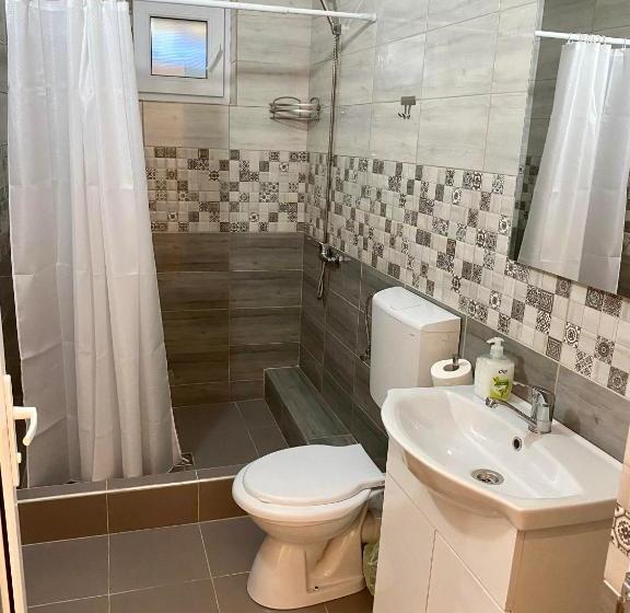 Пансион Vila Cochilia Costinesti Ultracentral 3 Stele