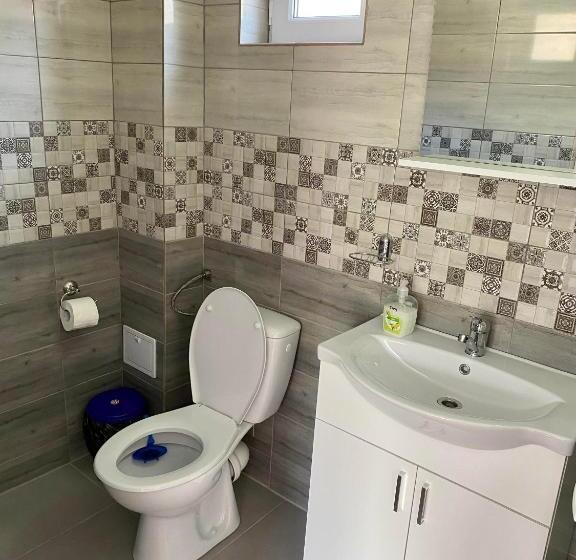 Пансион Vila Cochilia Costinesti Ultracentral 3 Stele