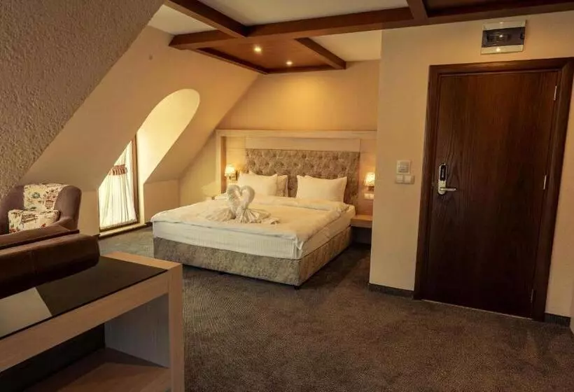 Boutique Hotel Provence бутик хотел прованс