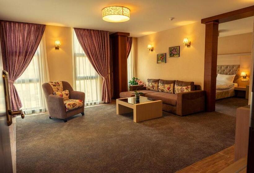 Boutique Hotel Provence бутик хотел прованс