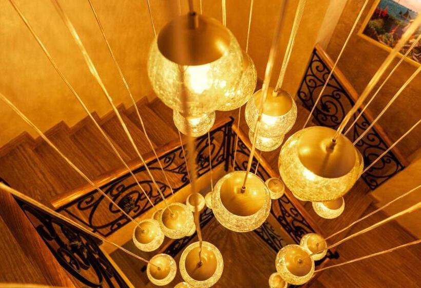 Boutique Hotel Provence бутик хотел прованс